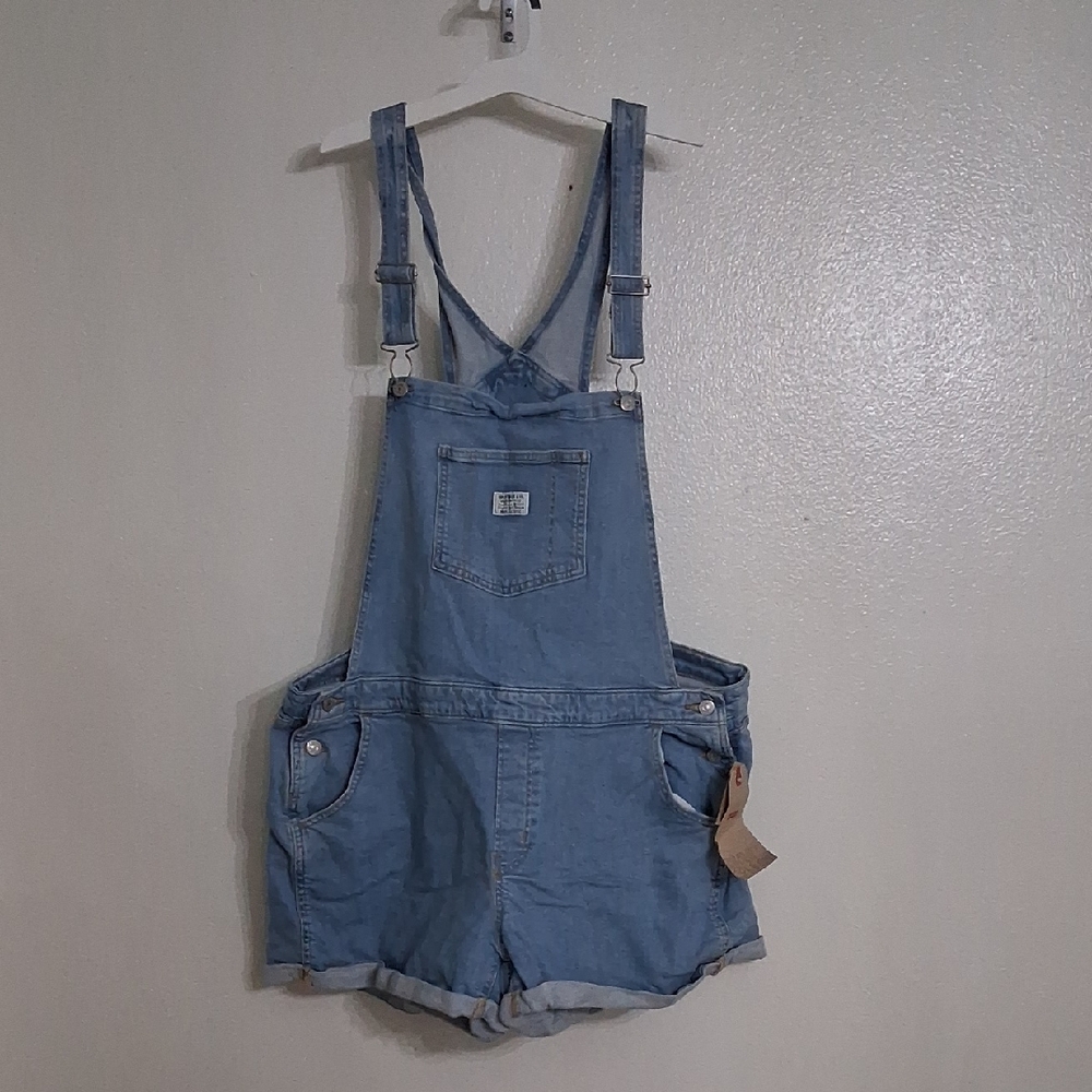 Levi's Light Blue Denim Jeans